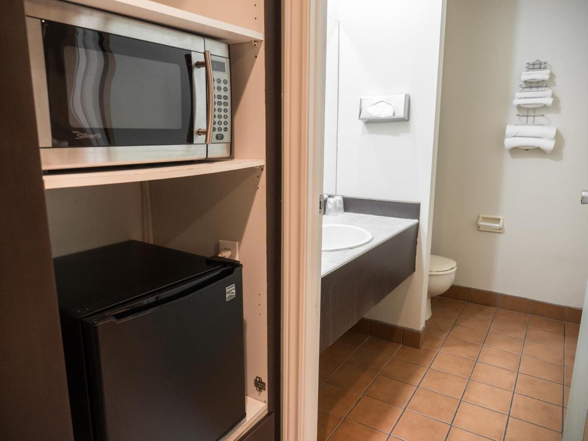 Motel Classique Joliette Dış mekan fotoğraf