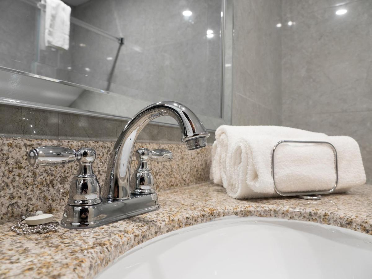Motel Classique Joliette Dış mekan fotoğraf